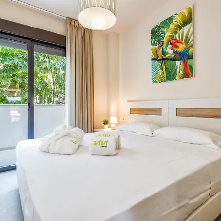 Apartman Vivi Homes - Lotus Pool, Garden, Gym &